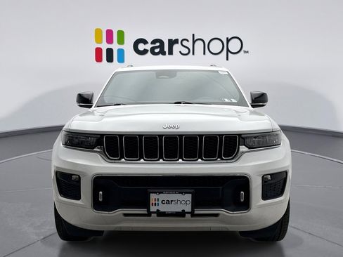 Used 2023 Jeep Grand Cherokee Overland AWD/4WD image 8