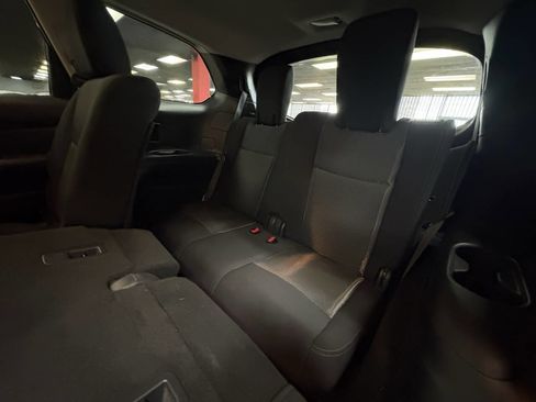 Used 2020 Nissan Pathfinder SV image 20