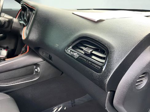 Used 2019 Dodge Challenger SXT RWD image 24