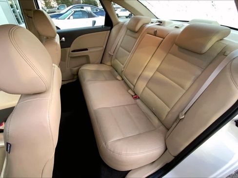 Used 2009 Ford Taurus Limited image 20