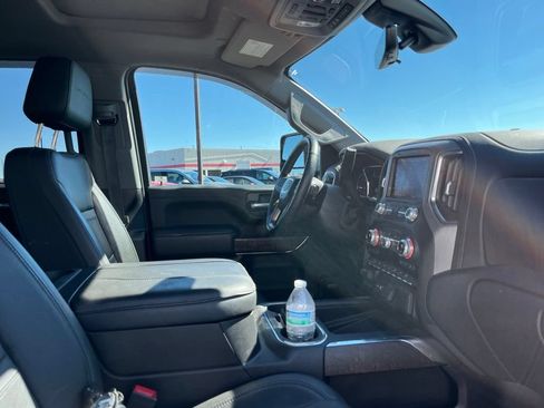 Certified 2023 GMC Sierra 2500 Denali w/ Denali Ultimate Package AWD/4WD image 2