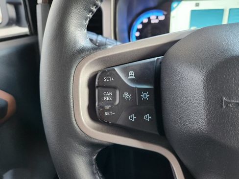 Used 2022 Ford Bronco Outer Banks w/ Sasquatch Package AWD/4WD image 28