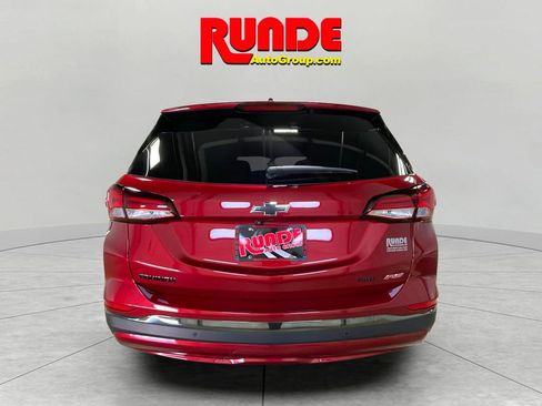Used 2023 Chevrolet Equinox RS w/ RS Leather Package image 4
