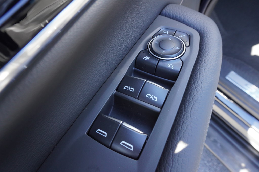 Certified 2026 GMC Yukon Denali AWD/4WD image 17