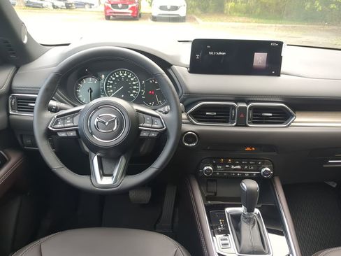 New 2025 MAZDA CX-5 Signature image 13