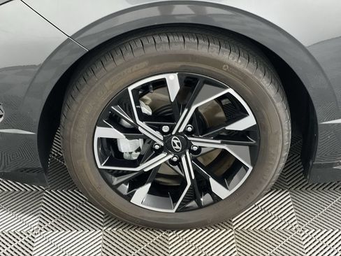 Used 2024 Hyundai Sonata SEL FWD image 11
