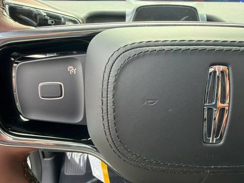 New 2027 Lincoln Navigator Reserve AWD/4WD image 36