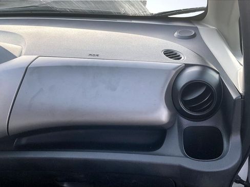 Used 2013 Honda Fit image 17