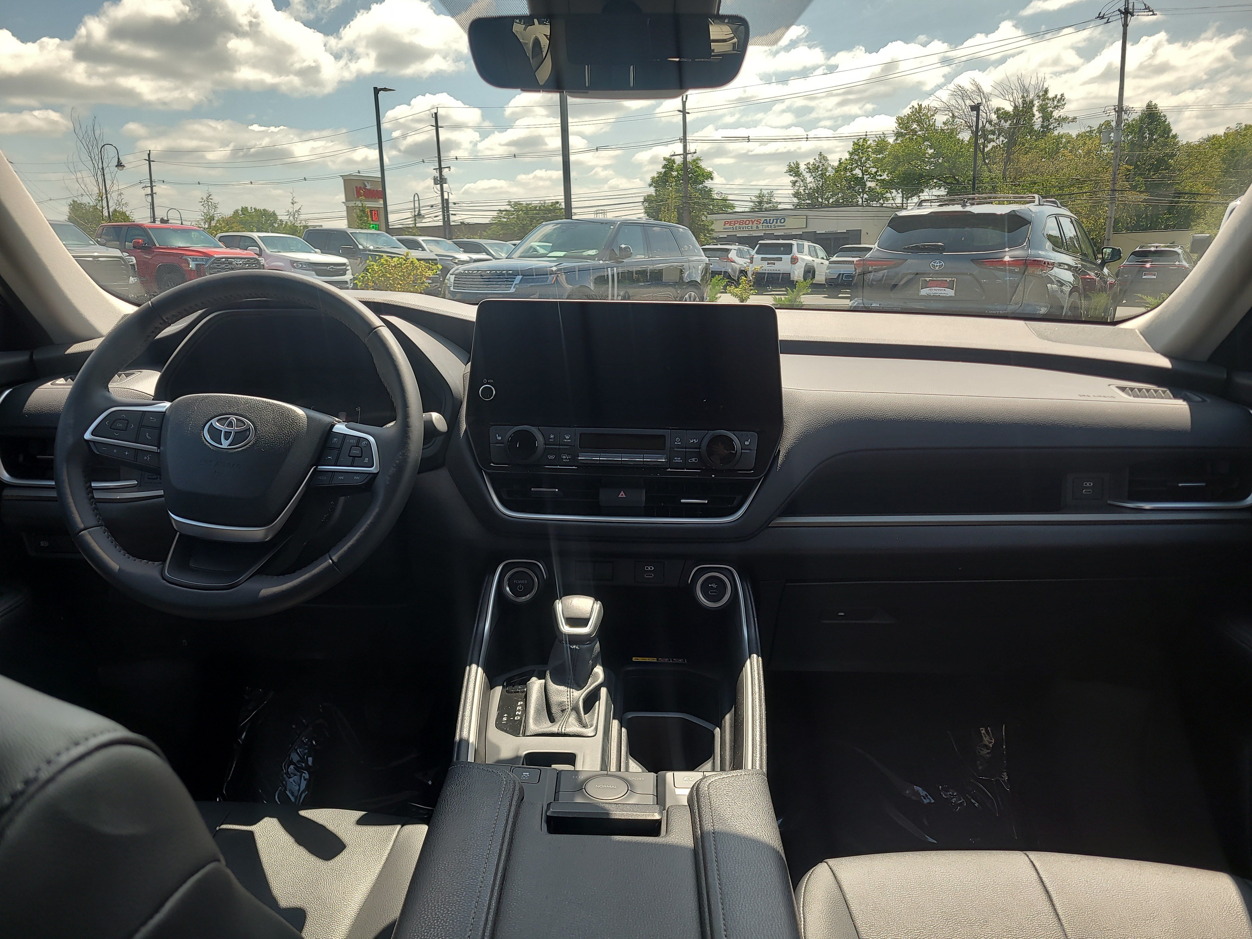 Certified 2026 Toyota Grand Highlander AWD Hybrid image 18