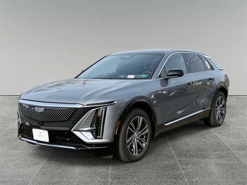 New 2026 Cadillac Lyriq Premium Luxury image 1