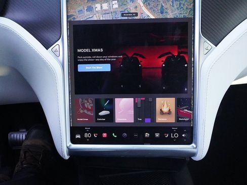 Used 2018 Tesla Model X 100D image 56