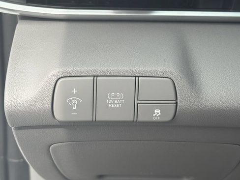 New 2026 Hyundai Elantra Hybrid FWD image 33