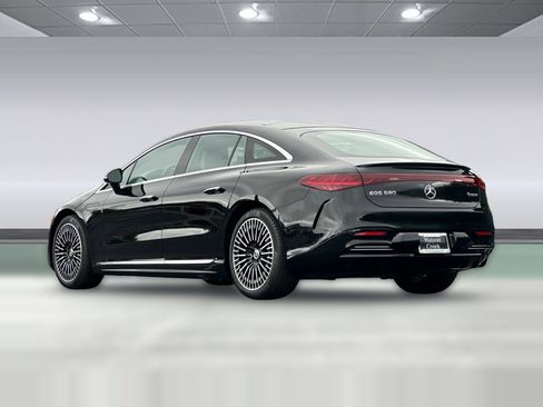 Certified 2024 Mercedes-Benz EQS 580 4MATIC Sedan image 3