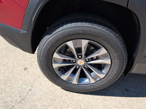 New 2026 Chevrolet Equinox LT w/ LPO, Floor Liner Package FWD image 3