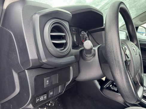 Used 2023 Toyota Tacoma SR image 14