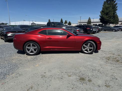 Used 2014 Chevrolet Camaro LT image 3