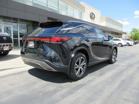 New 2026 Lexus RX 350h AWD/4WD image 9