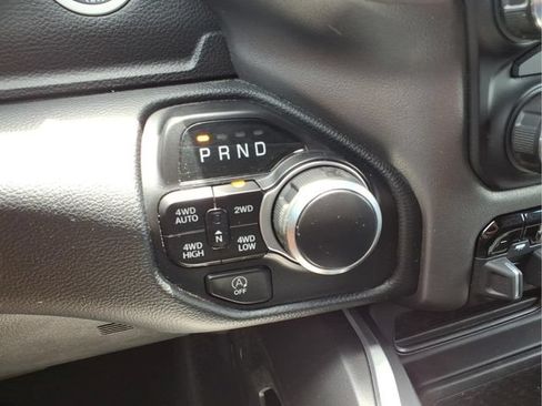Used 2021 RAM 1500 Big Horn AWD/4WD image 25