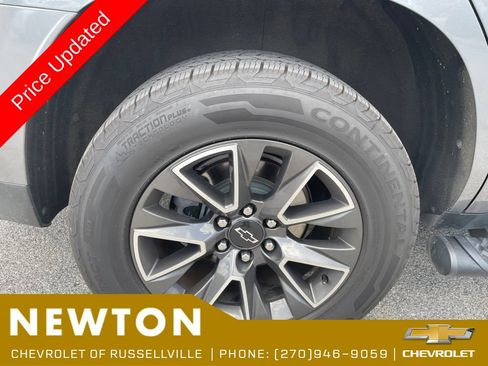 Used 2021 Chevrolet Tahoe Z71 w/ Z71 Off-Road Package AWD/4WD image 52