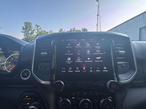 Used 2019 RAM 1500 Big Horn AWD/4WD image 19