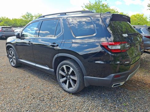 Used 2023 Honda Pilot Elite image 4