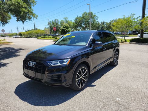Used 2021 Audi Q7 3.0T Premium Plus w/ Premium Plus Package AWD/4WD image 8