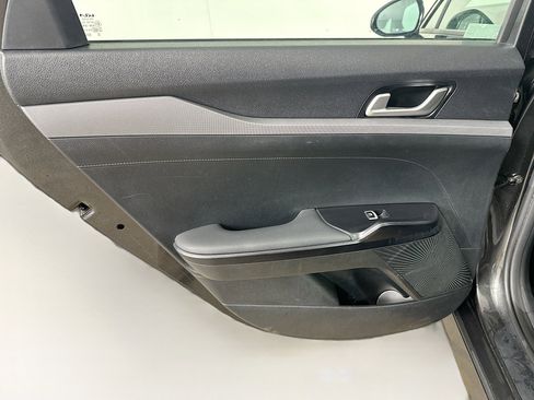 Used 2025 Kia K5 LXS image 25