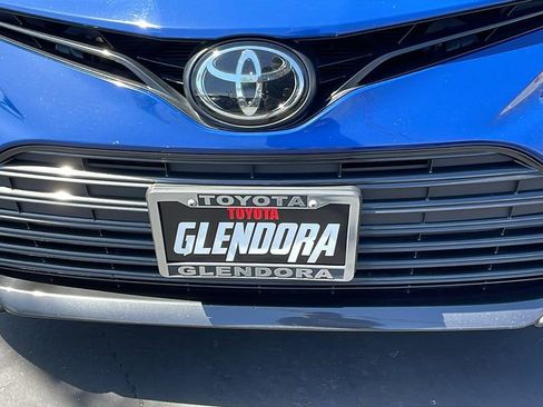 Used 2024 Toyota Camry XLE FWD image 9