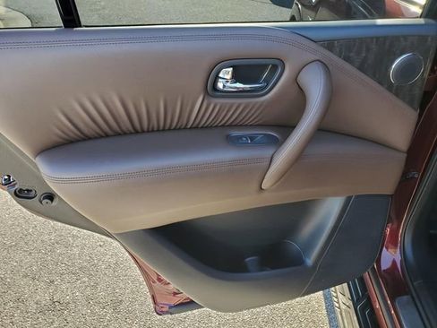 Certified 2022 Nissan Armada Platinum image 12