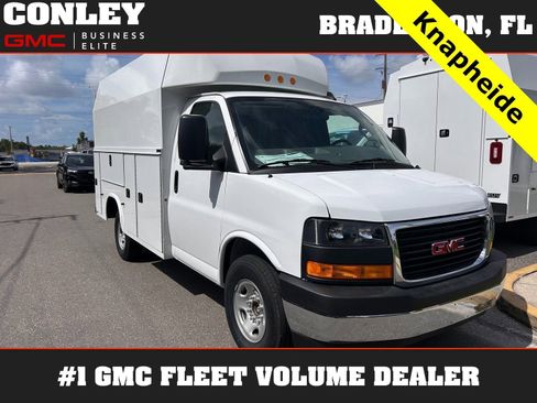 New 2025 GMC Savana 3500 w/ Power Convenience Package RWD image 1