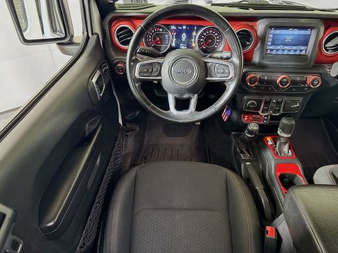 Used 2020 Jeep Gladiator Rubicon w/ Trailer Tow Package image 18