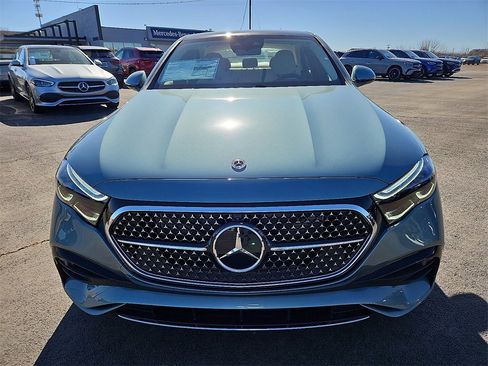 New 2026 Mercedes-Benz E 450 4MATIC Sedan image 12