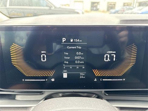 New 2026 Kia Carnival EX image 27