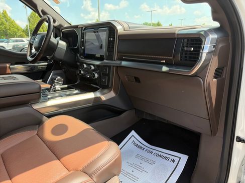 Used 2025 Ford F150 King Ranch AWD/4WD image 11
