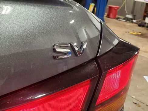 Used 2022 Nissan Altima 2.5 SV image 17