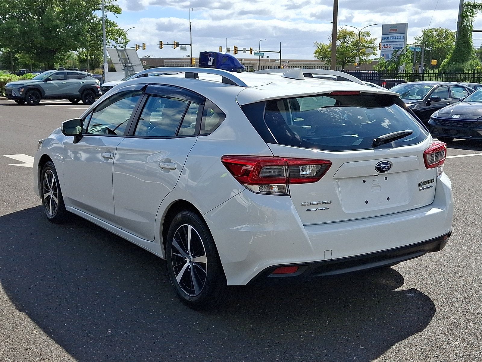 Used 2022 Subaru Impreza 2.0i Premium AWD/4WD image 4