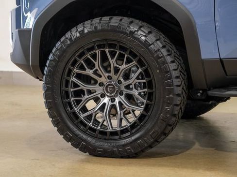 Used 2025 Toyota Land Cruiser image 21