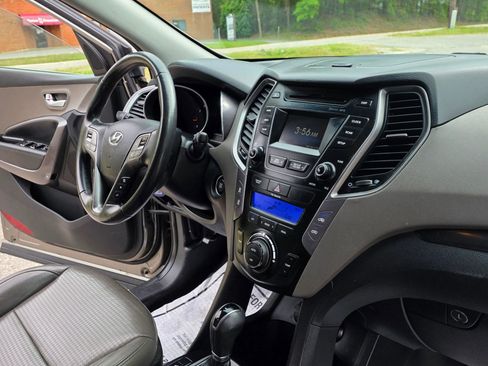 Used 2013 Hyundai Santa Fe Sport AWD/4WD image 16