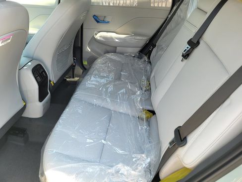New 2026 Hyundai Kona SEL Premium AWD/4WD image 11