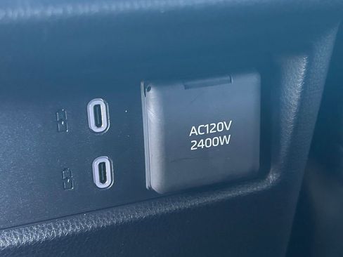 Used 2025 Toyota 4Runner TRD Off-Road Premium image 24