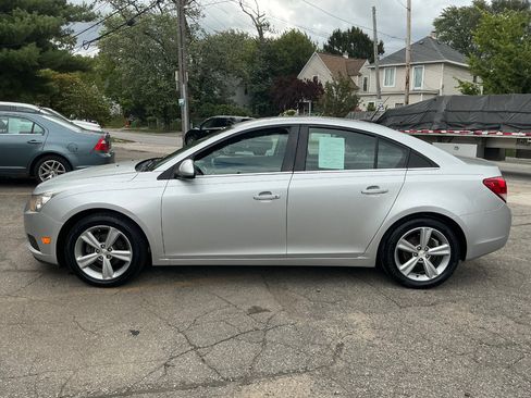 Used 2014 Chevrolet Cruze LT image 6
