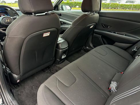 Used 2025 Hyundai Elantra Sport w/ Cargo Package image 32