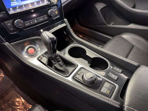 Used 2016 Nissan Maxima 3.5 SV image 23