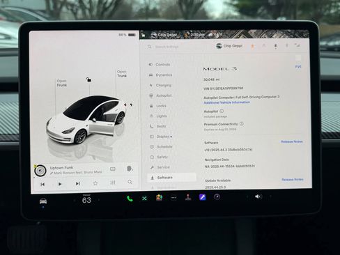Used 2023 Tesla Model 3 Standard Range image 26