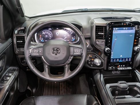 Used 2024 RAM 1500 Limited AWD/4WD image 13