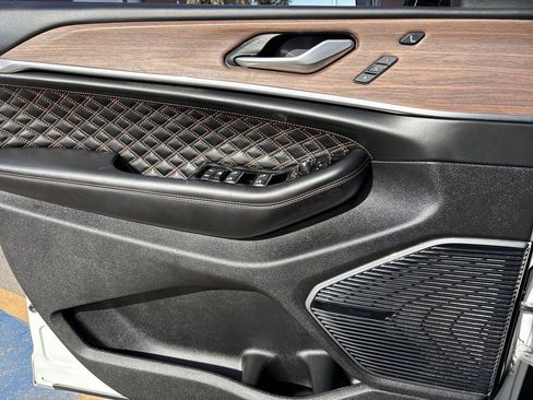 Used 2022 Jeep Grand Cherokee Summit w/ Advanced Protech Group IV image 23