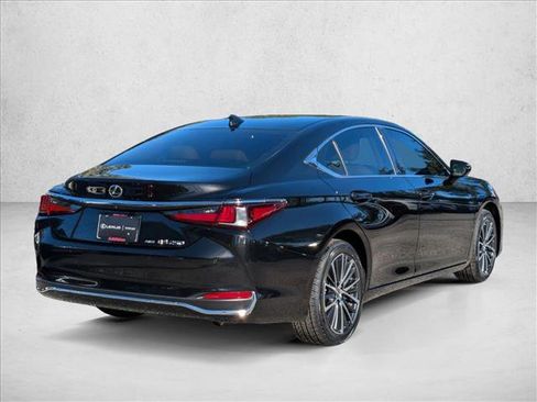Used 2024 Lexus ES 250 ES 250 image 5
