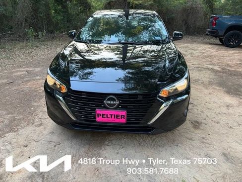 Used 2024 Nissan Sentra S FWD image 2