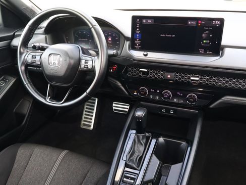 Used 2024 Honda Accord Sport image 10