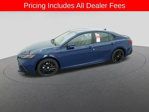 New 2026 Toyota Camry SE FWD image 2